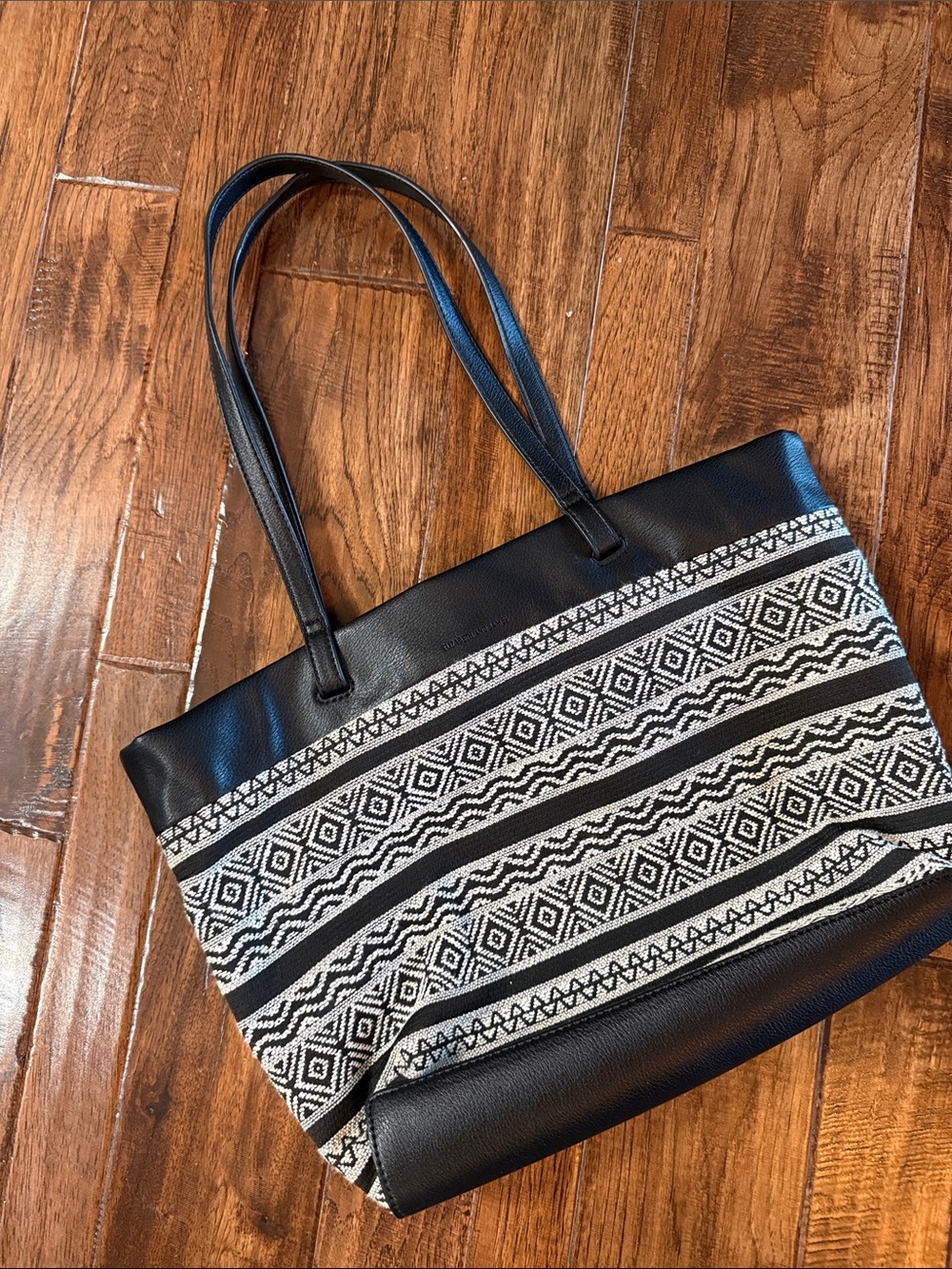 Elizabeth and James Tote Bag